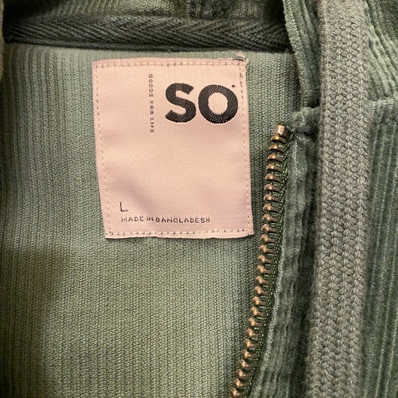 NWOT green corduroy jacket with pockets and hoodie - Picture 5 of 5